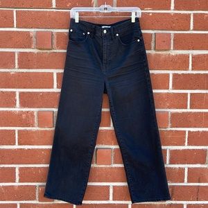 Slim Wide-Leg Crop Jeans